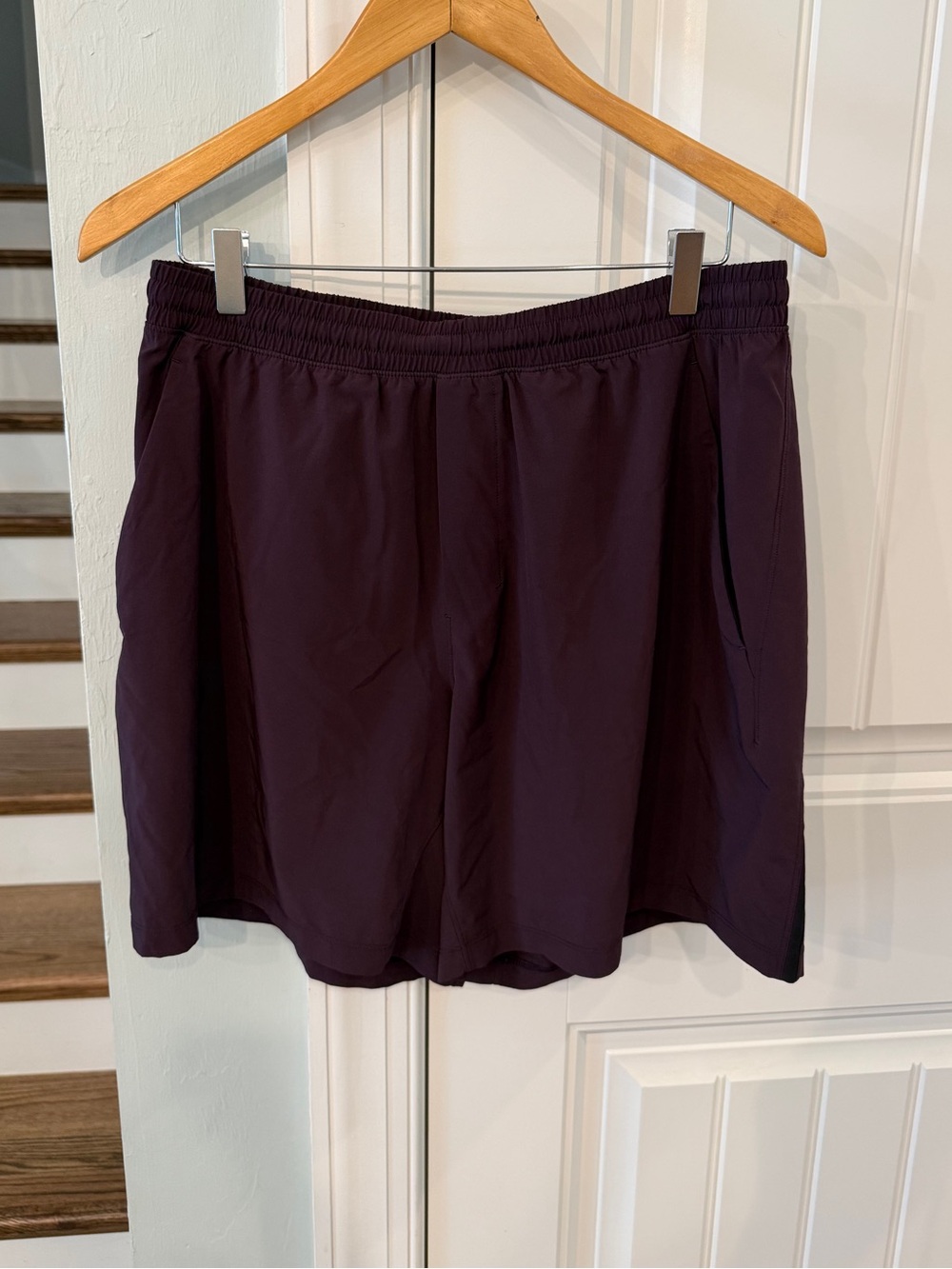 Lululemon Men’s XL Burgundy Plum Training Shorts Zip Pocket